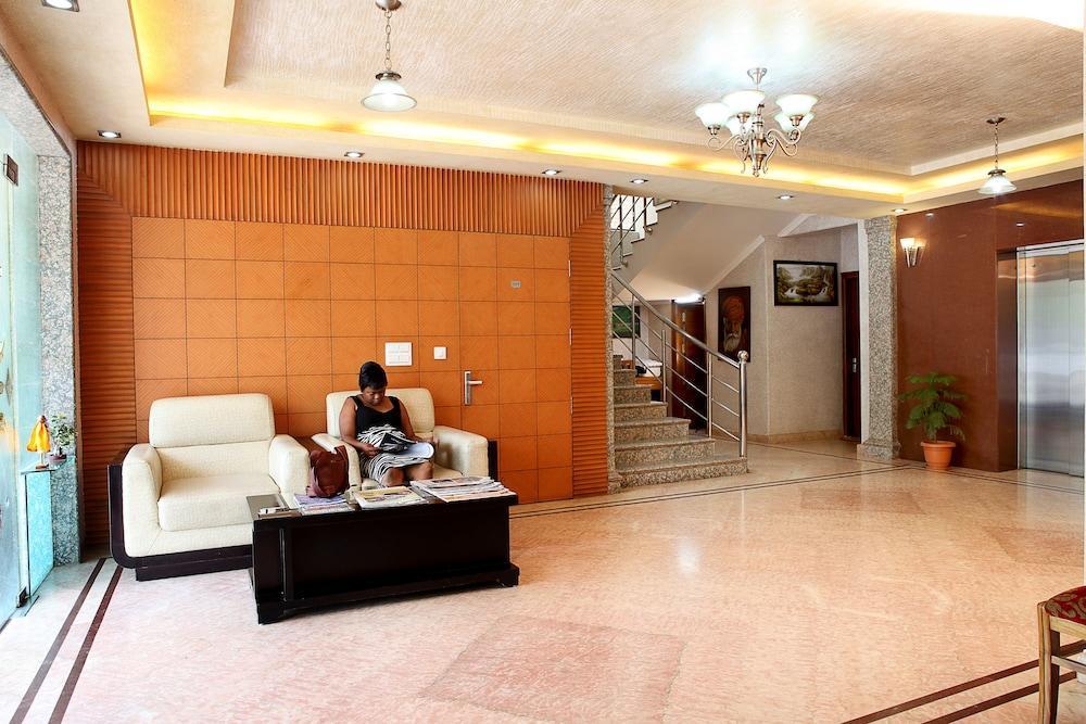Indira International Inn Νέο Δελχί Εξωτερικό φωτογραφία