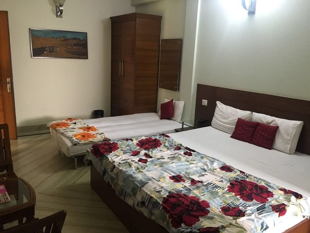 Indira International Inn Νέο Δελχί Εξωτερικό φωτογραφία